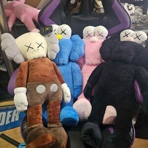 2ft Kaws PLushy